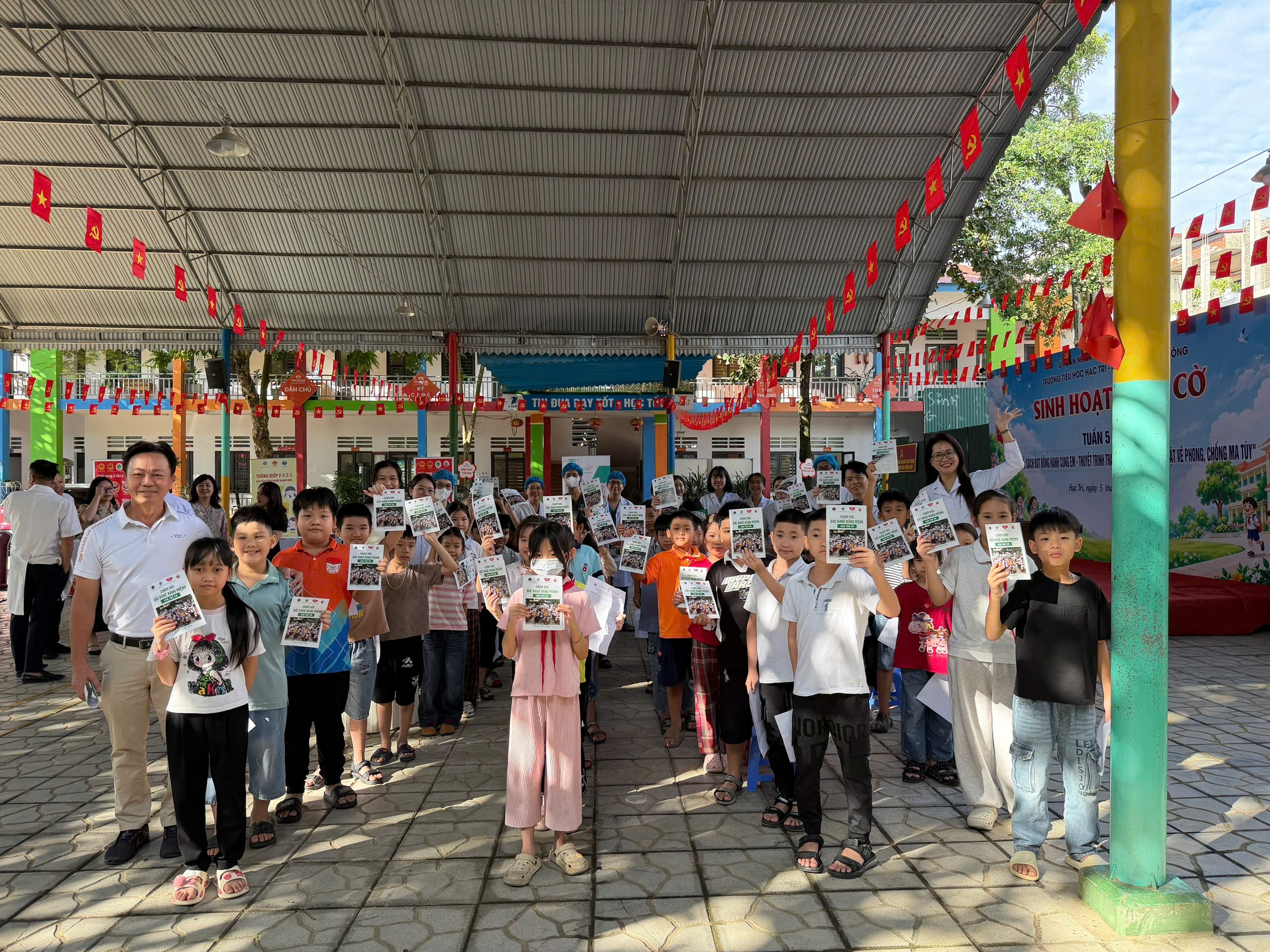 Chương trình triển khai khám sàng lọc bệnh răng miệng cho học sinh tại 4 trường tiểu học trên địa bàn tỉnh Phú Thọ